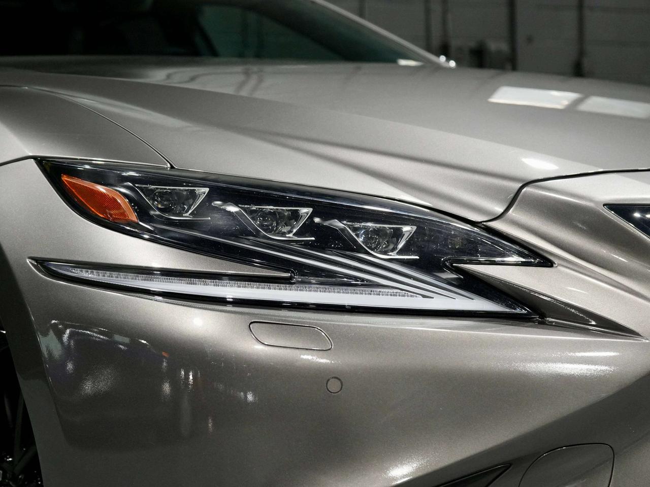 2018 Lexus LC LS 500 L|AWD|HUD|MASSAGE|DRIVER ASSIST|PANO|360| Photo