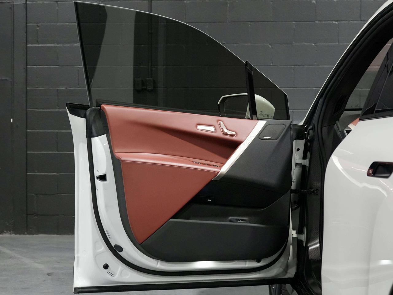2024 BMW iX xDrive40i |360|PANO|HUD| HARMAN|MASSAGE|DRIVER ASI Photo