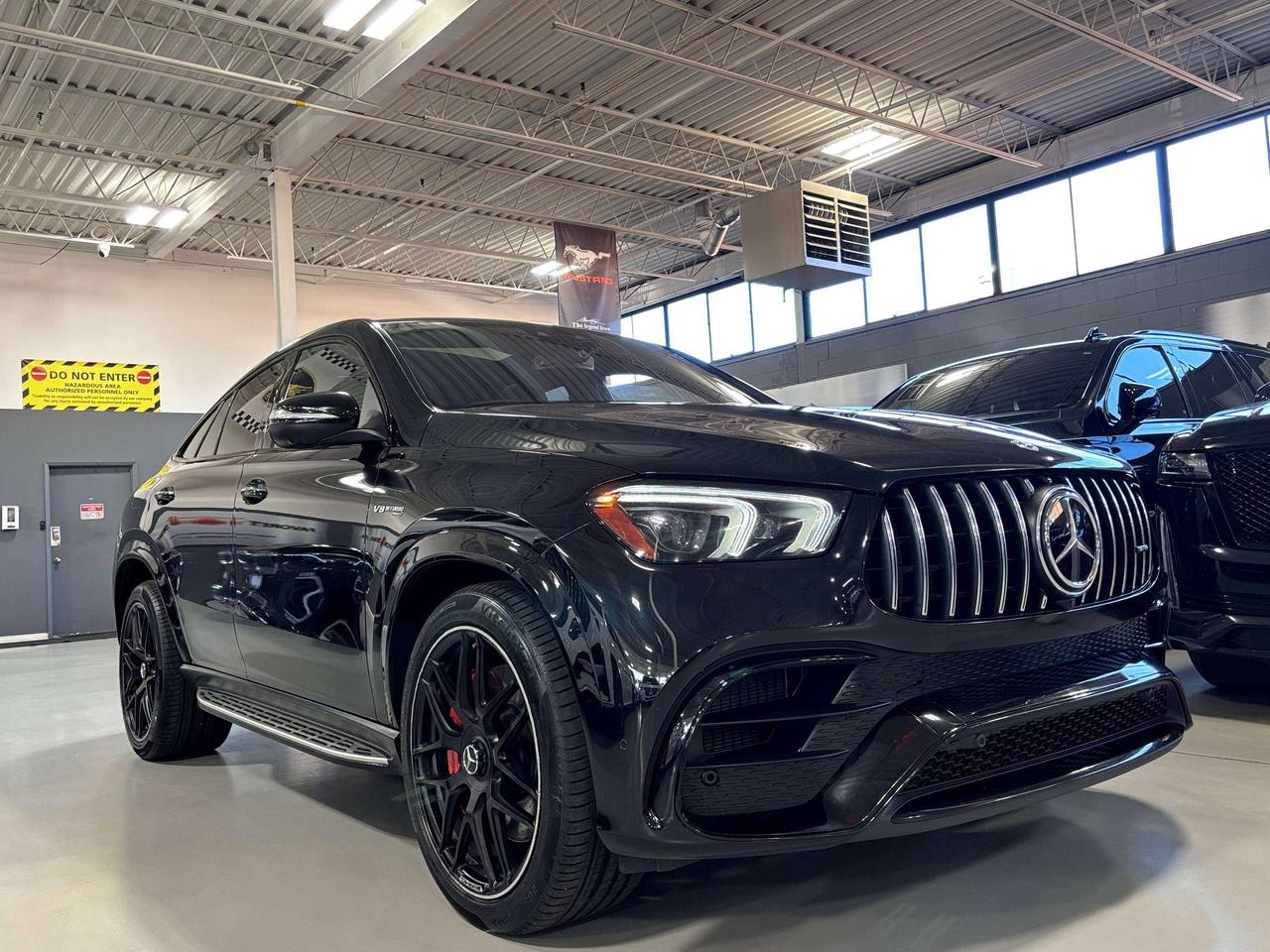 2022 Mercedes-Benz GLE 63-S AMG|V8BITURBO|4MATIC+|NOLUXTAX|MASSAGE|HUD|+ - Photo #1