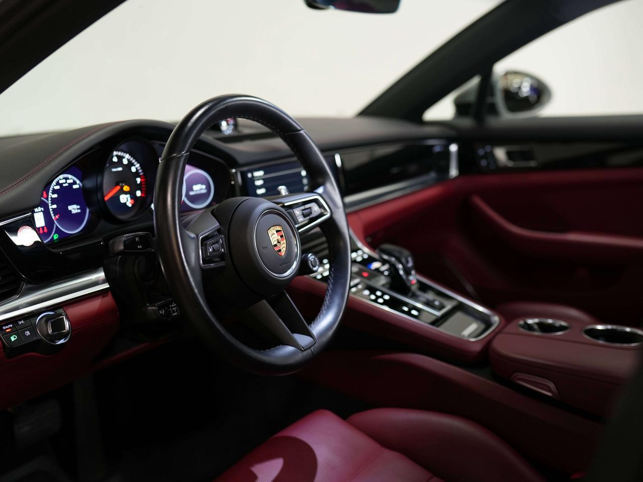 2023 Porsche Panamera 4 | PREMIUM | PANO | 20 IN Photo