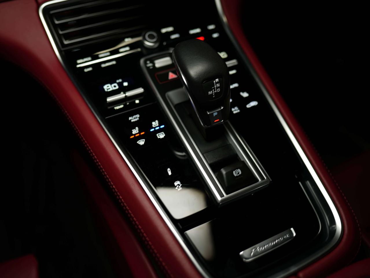 2023 Porsche Panamera 4 | PREMIUM | PANO | 20 IN Photo