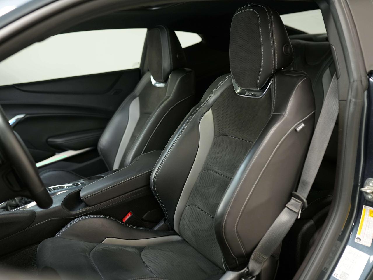 2023 Chevrolet Camaro 1LZ | RS | LT1 | MANUAL | SUNROOF | V8 | TECH PKG Photo
