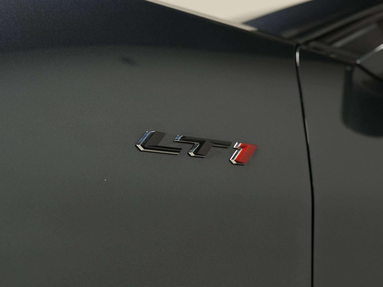 2023 Chevrolet Camaro 1LZ | RS | LT1 | MANUAL | SUNROOF | V8 | TECH PKG Photo