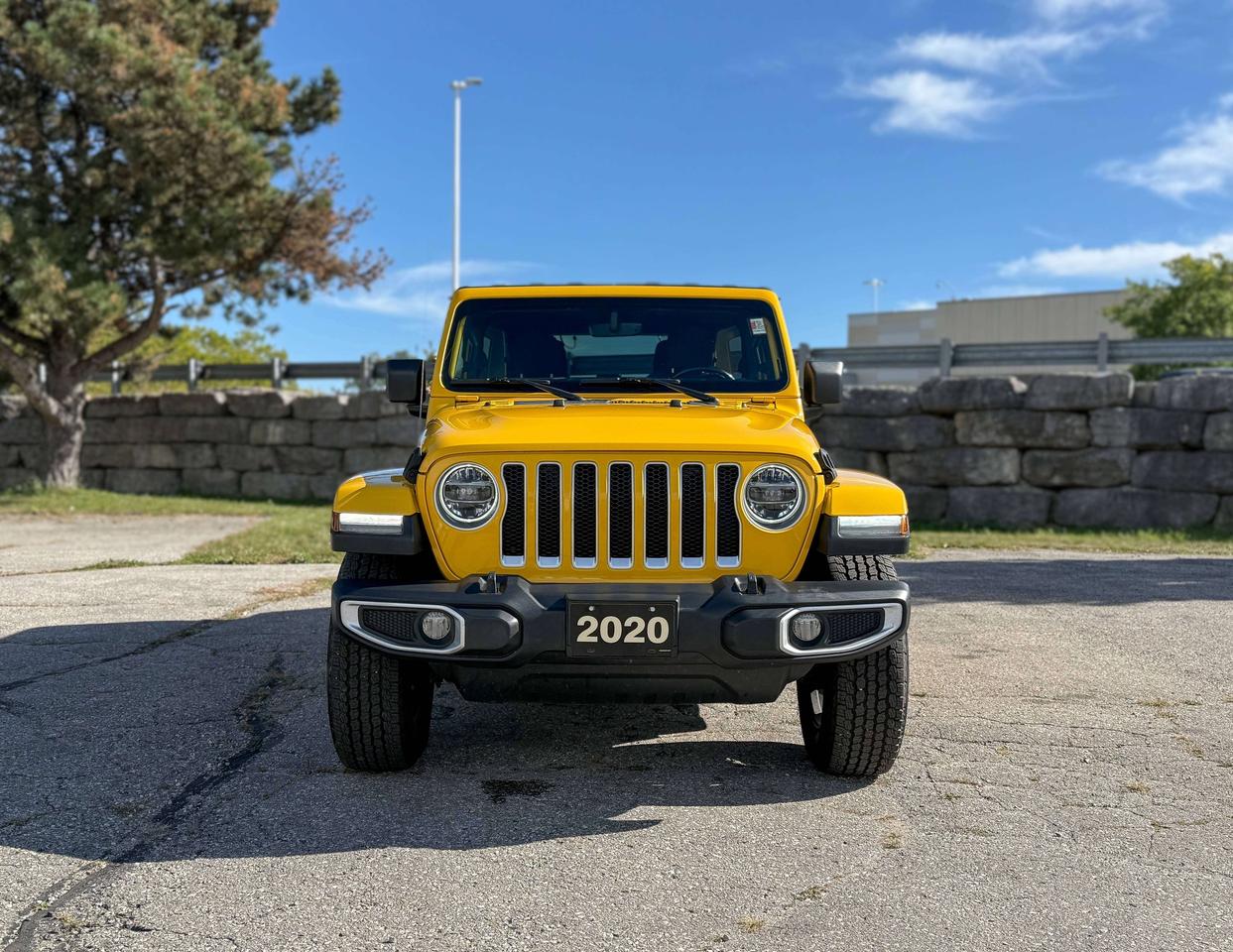 2020 Jeep Wrangler Sahara | NAVIGATION | REMOTE START | Photo