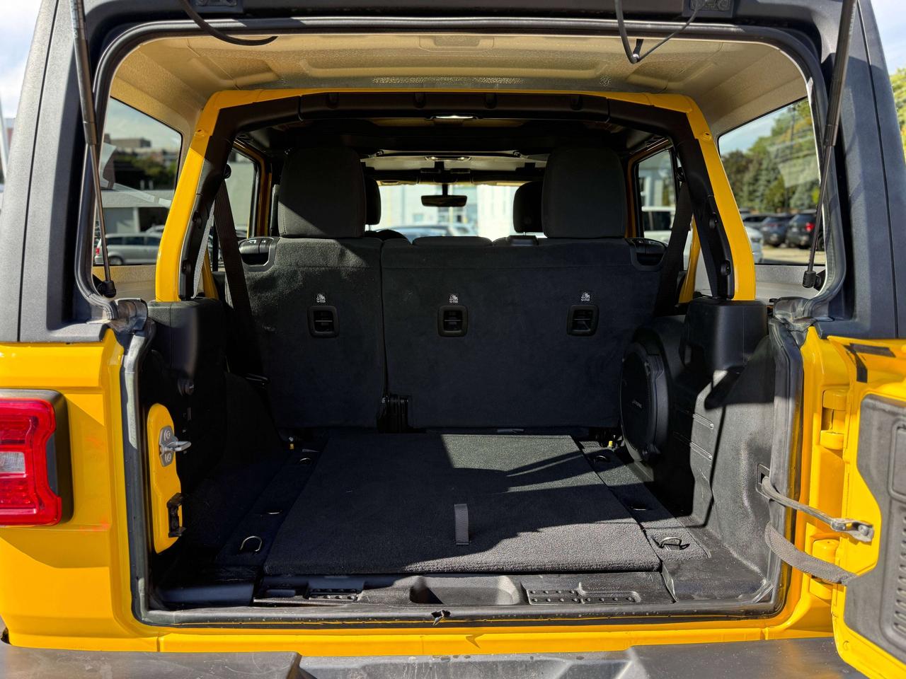 2020 Jeep Wrangler Sahara | NAVIGATION | REMOTE START | Photo