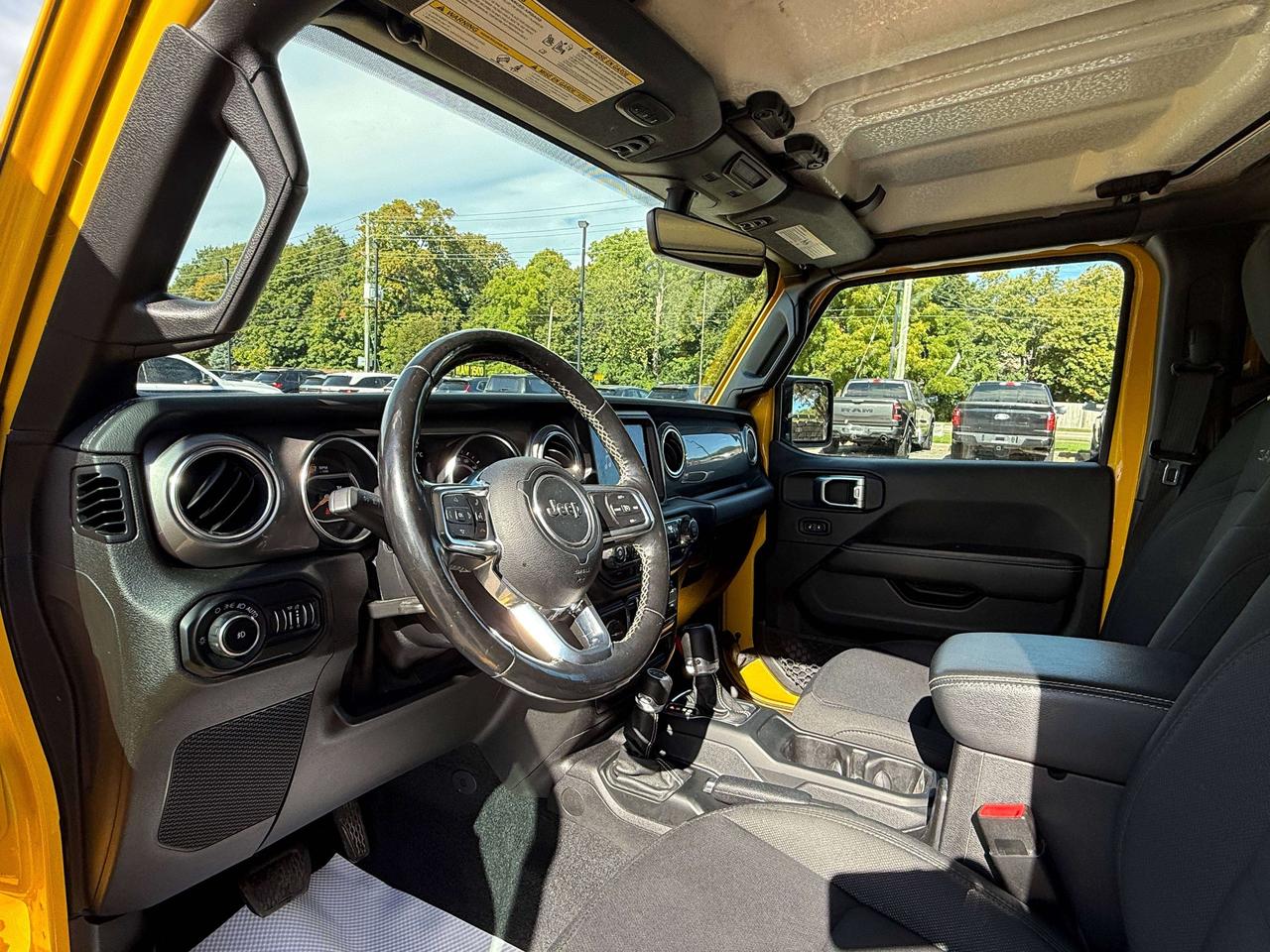 2020 Jeep Wrangler Sahara | NAVIGATION | REMOTE START | Photo