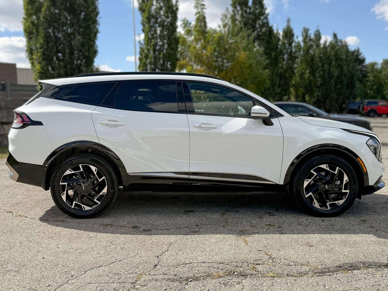 2025 Kia Sportage EX Premium| NAVIGATION | BLUETOOTH | REMOTE START Photo