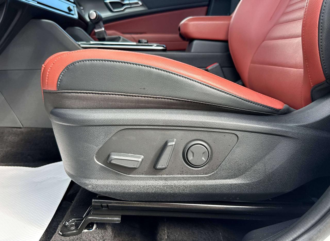 2025 Kia Sportage EX Premium| NAVIGATION | BLUETOOTH | REMOTE START Photo