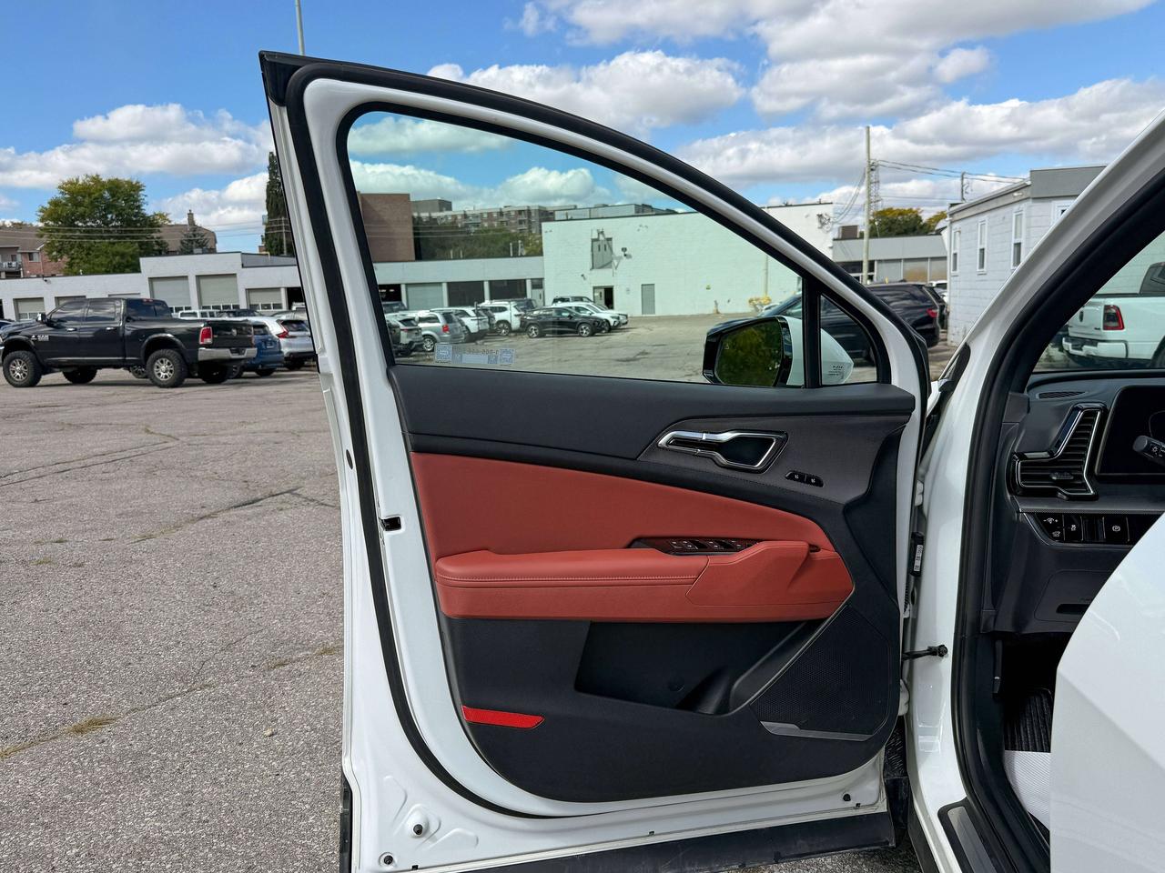 2025 Kia Sportage EX Premium| NAVIGATION | BLUETOOTH | REMOTE START Photo