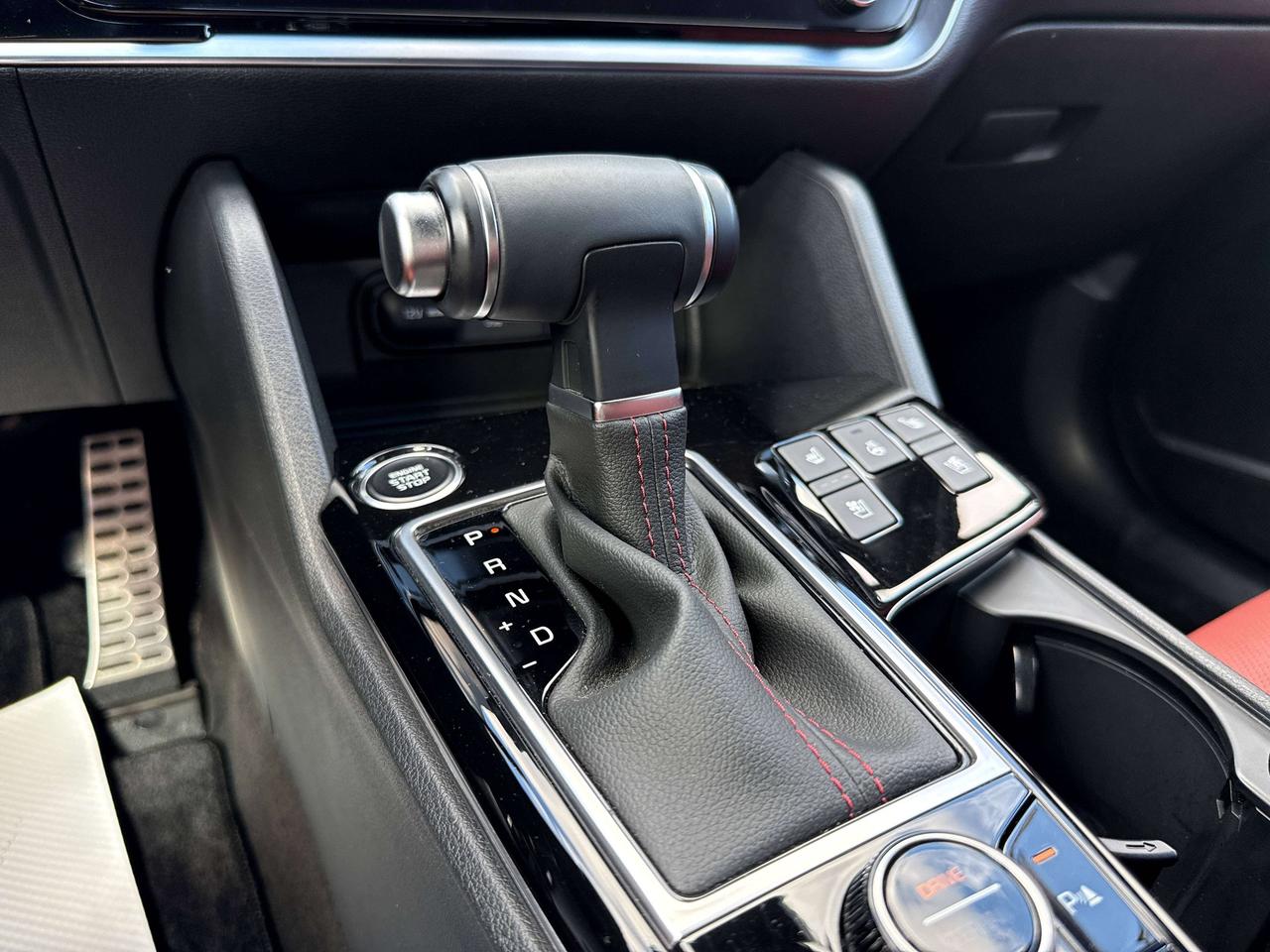 2025 Kia Sportage EX Premium| NAVIGATION | BLUETOOTH | REMOTE START Photo