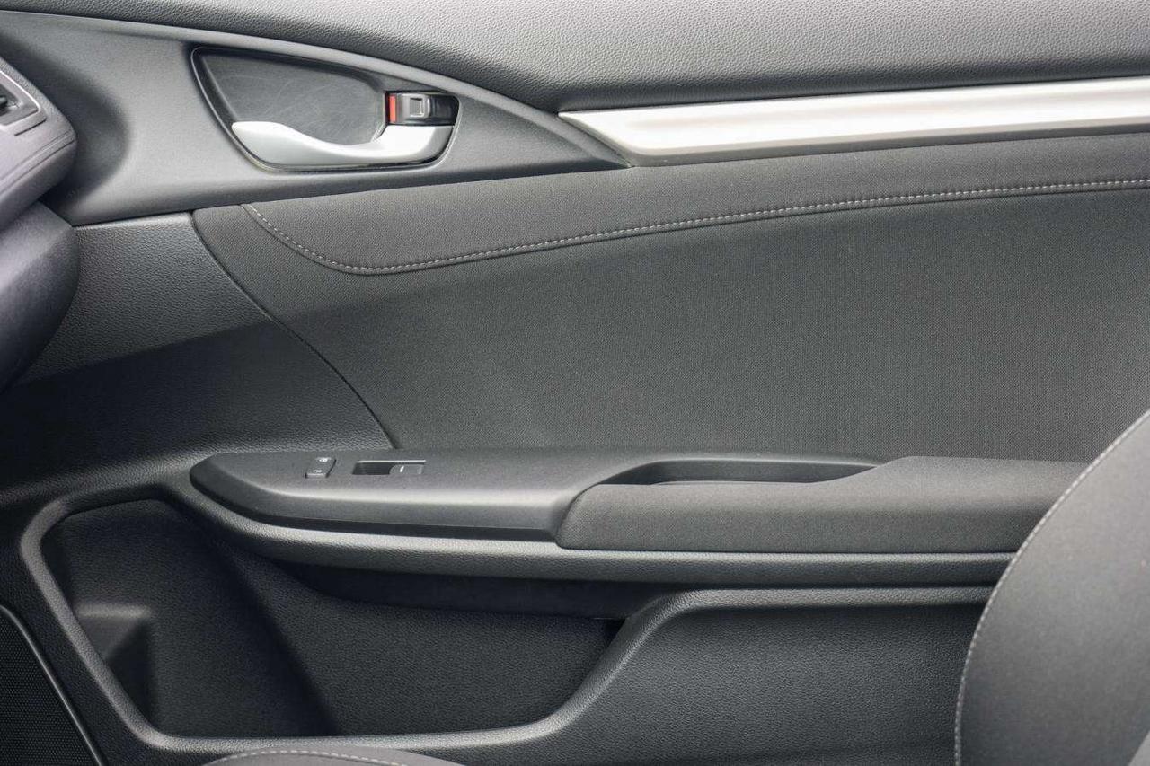 2020 Honda Civic EX SEDAN FWD SUN ROOF 1 OWNER Photo