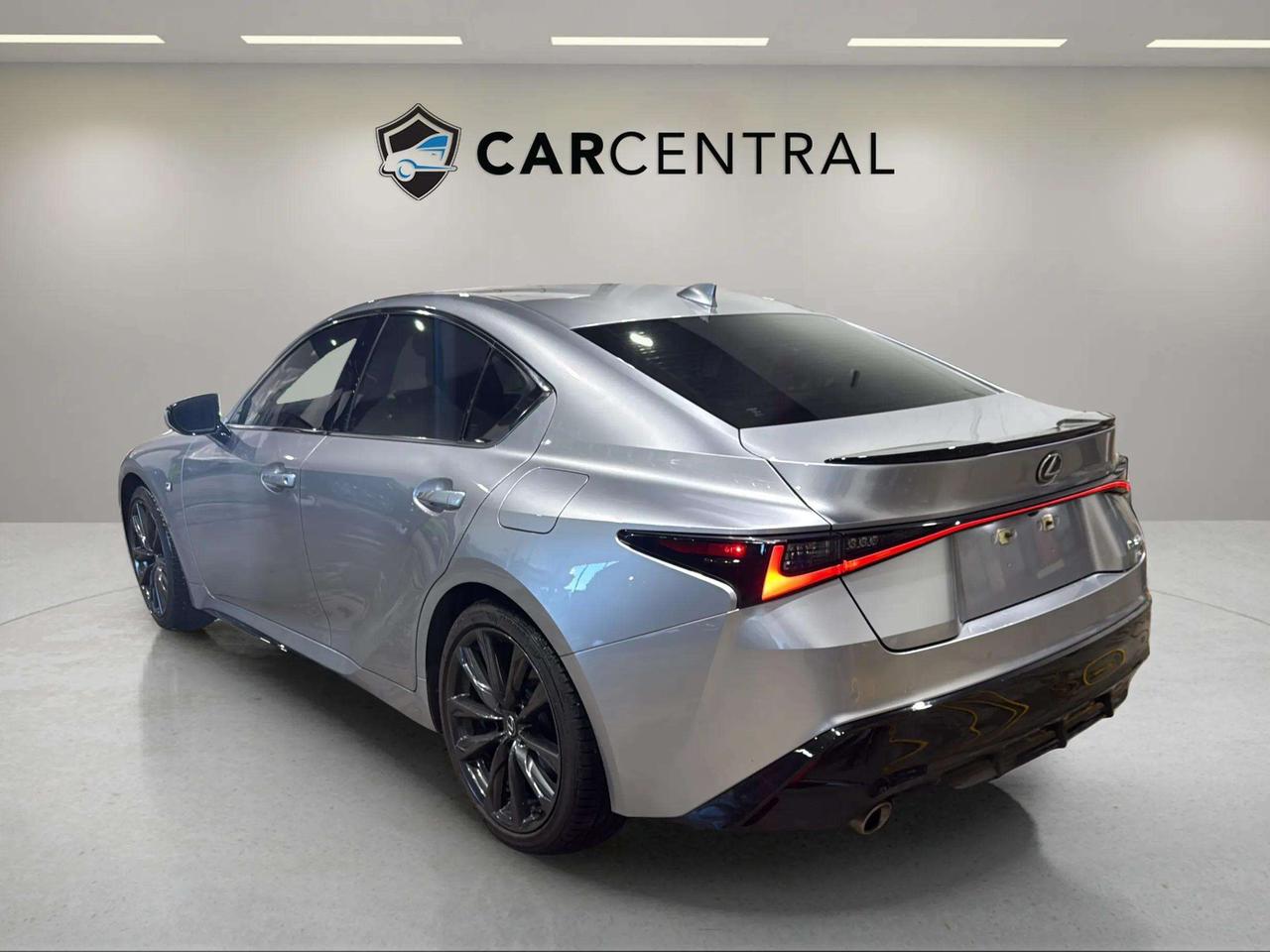 2023 Lexus IS IS 300| AWD| F2 SPORT | LEATHER| SUNROOF| BSW Photo