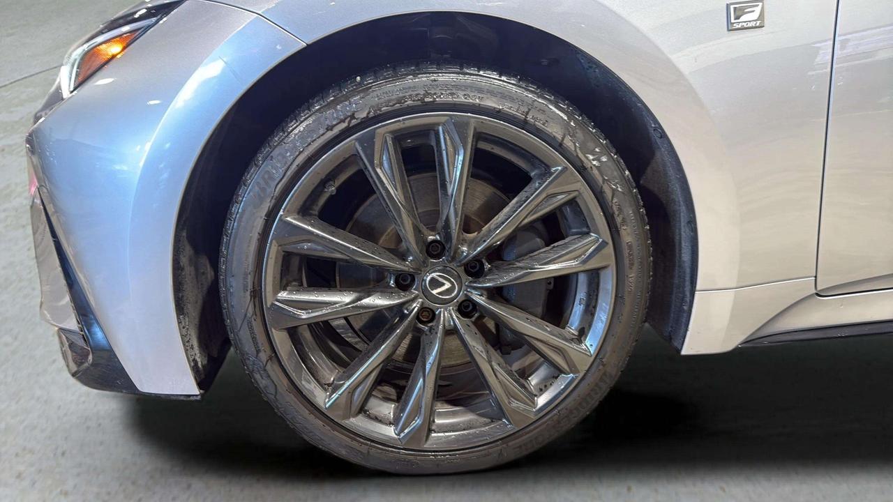 2023 Lexus IS IS 300| AWD| F2 SPORT | LEATHER| SUNROOF| BSW Photo