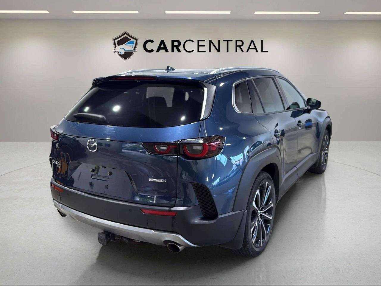 2024 Mazda CX-50 GT| CLEAN CARFAX| 360| NAVI| LEATHER| AWD| CARPLAY Photo