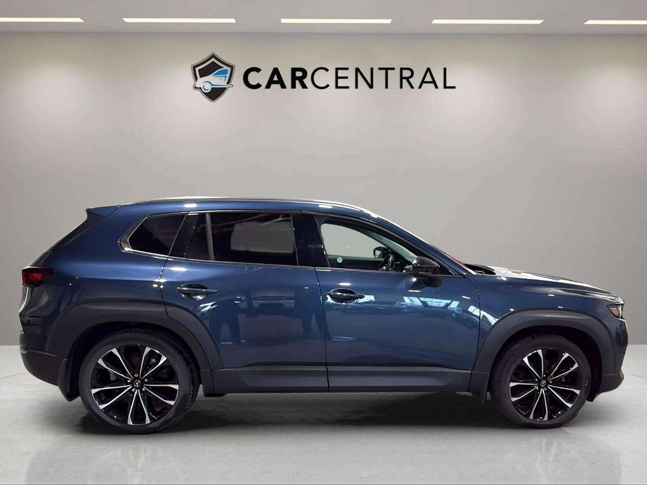 2024 Mazda CX-50 GT| CLEAN CARFAX| 360| NAVI| LEATHER| AWD| CARPLAY Photo