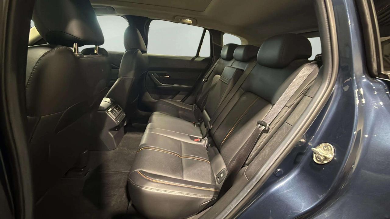 2024 Mazda CX-50 GT| CLEAN CARFAX| 360| NAVI| LEATHER| AWD| CARPLAY Photo