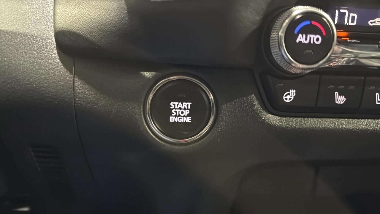 2024 Mazda CX-50 GT| CLEAN CARFAX| 360| NAVI| LEATHER| AWD| CARPLAY Photo