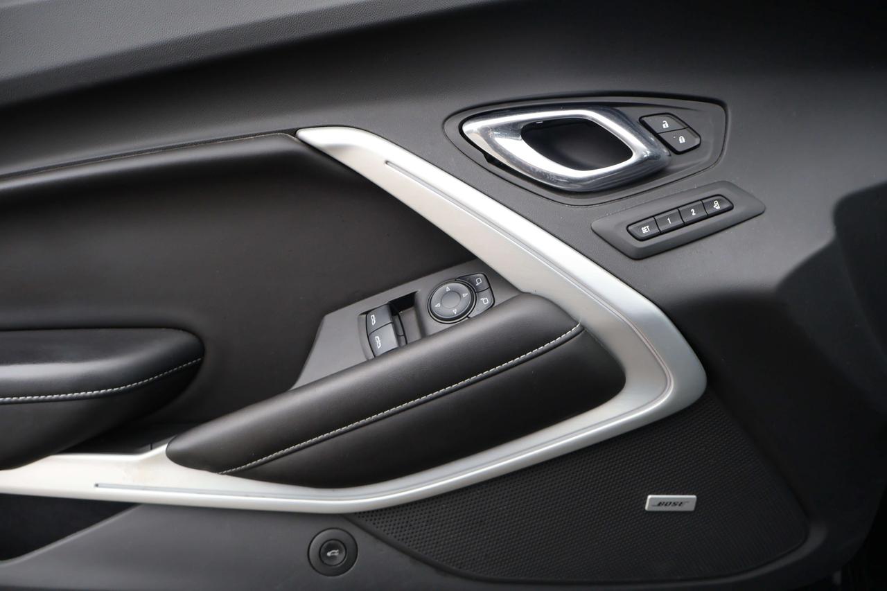2017 Chevrolet Camaro 2SS | Nav System | Photo
