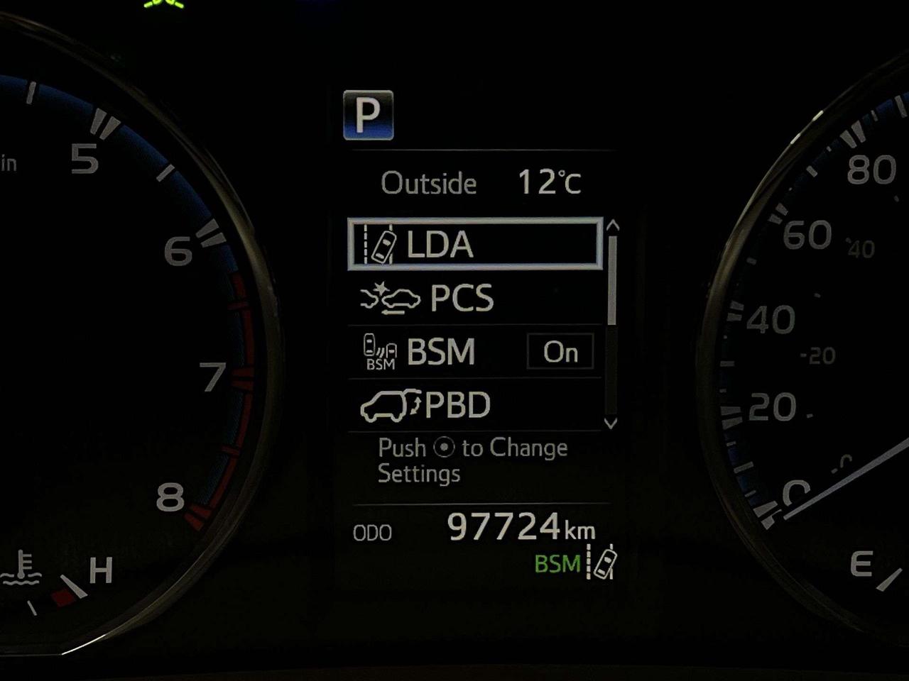 2018 Toyota RAV4 XLE AWD | SUNROOF | HTD SEATS | ALLOYS | CRUISE Photo