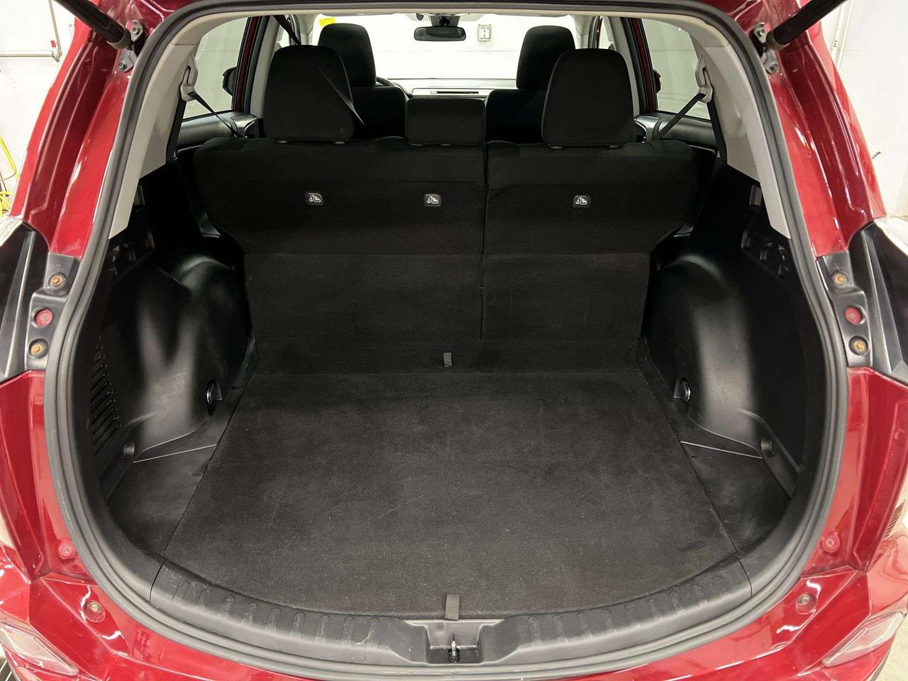 2018 Toyota RAV4 XLE AWD | SUNROOF | HTD SEATS | ALLOYS | CRUISE Photo