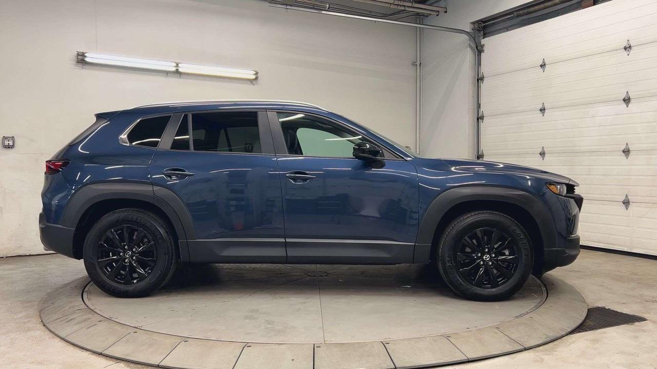 2024 Mazda CX-50 AWD | HTD LEATHER | PANO ROOF | CARPLAY | ALLOYS Photo5