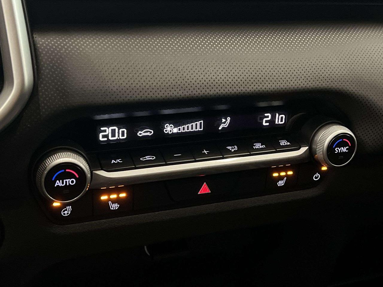 2024 Mazda CX-50 AWD | HTD LEATHER | PANO ROOF | CARPLAY | ALLOYS Photo