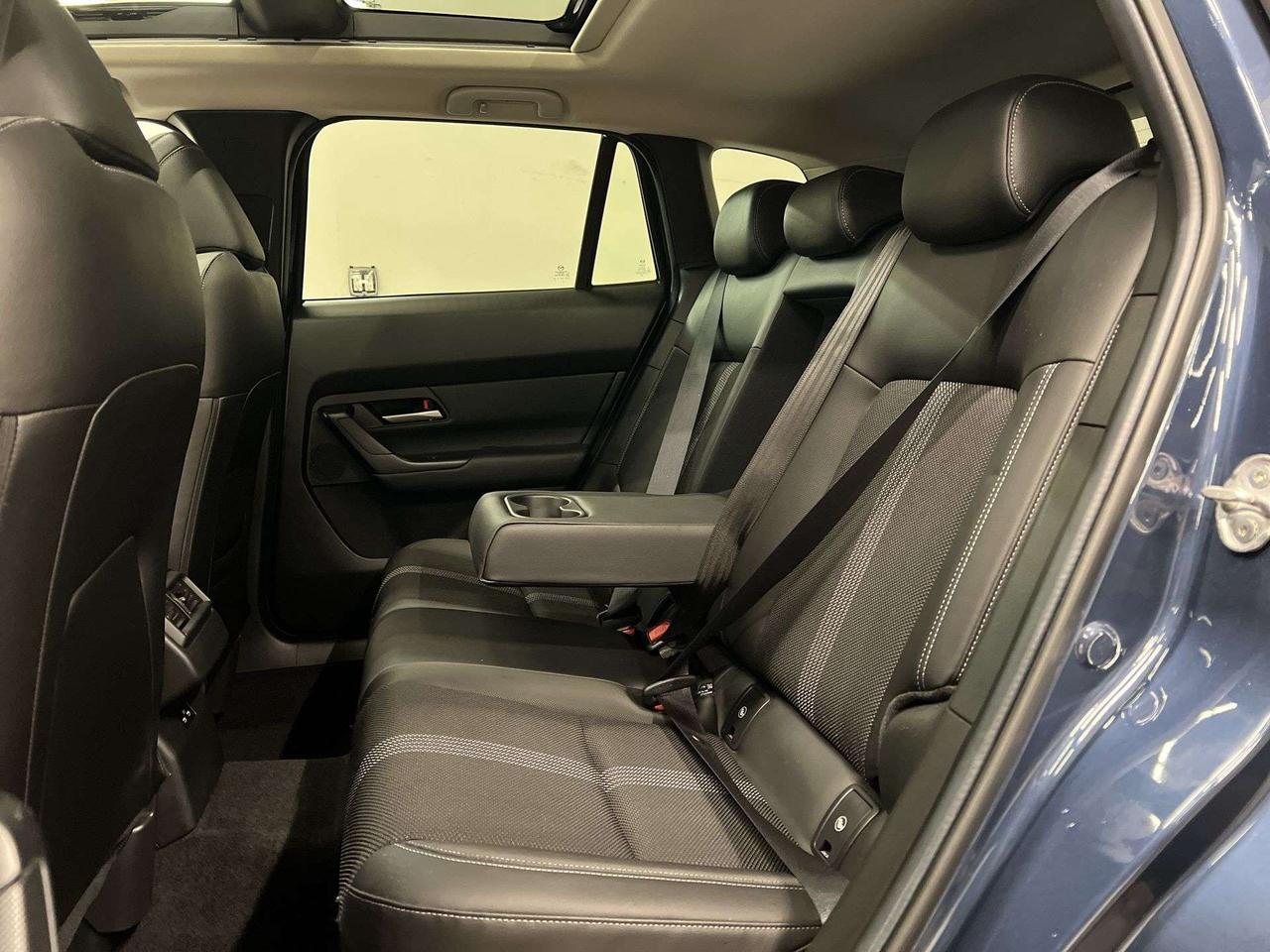 2024 Mazda CX-50 AWD | HTD LEATHER | PANO ROOF | CARPLAY | ALLOYS Photo