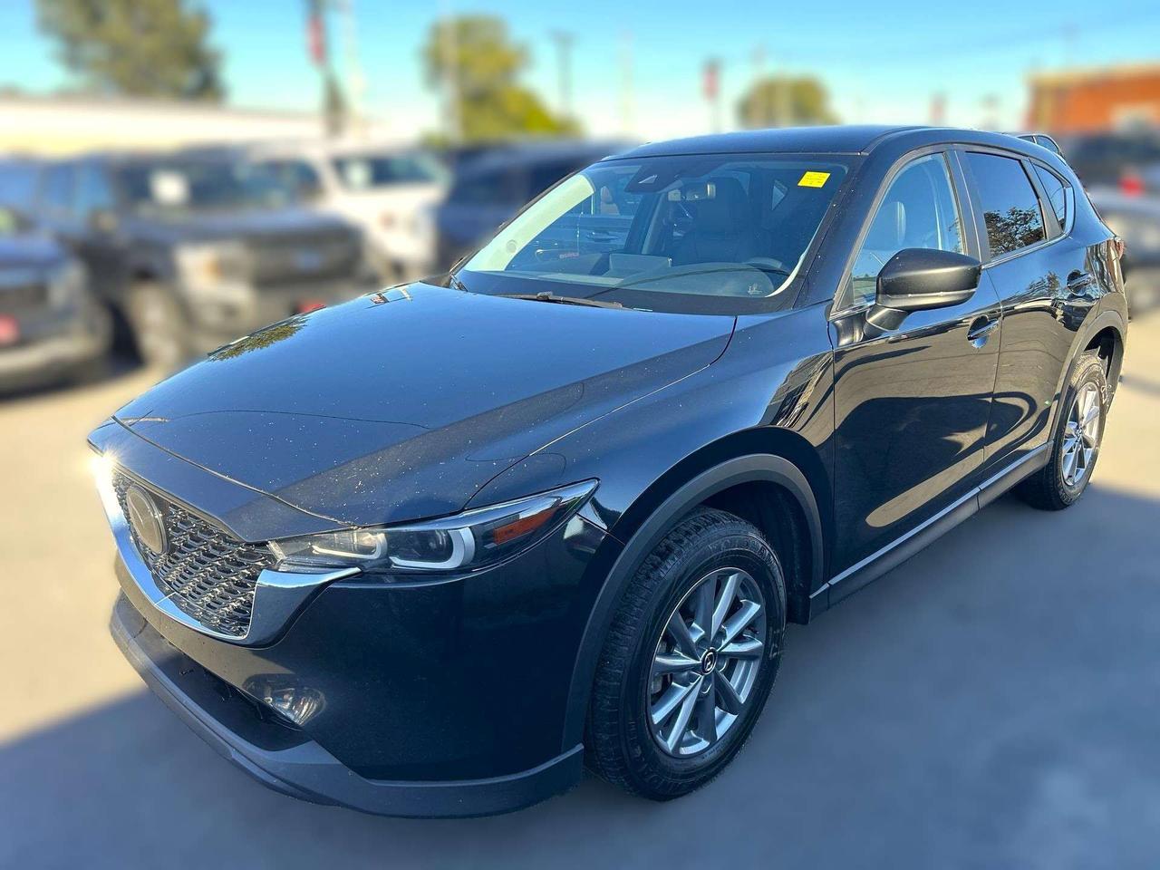 2023 Mazda CX-5 GS AWD | LEATHER |CARPLAY | HTD SEATS | ALLOYS Photo0