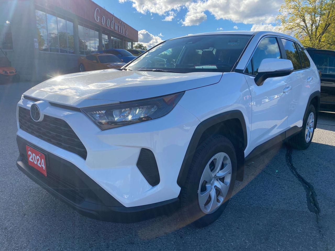 2024 Toyota RAV4 LE, AWD, HEATED CLOTH SEATS! Photo