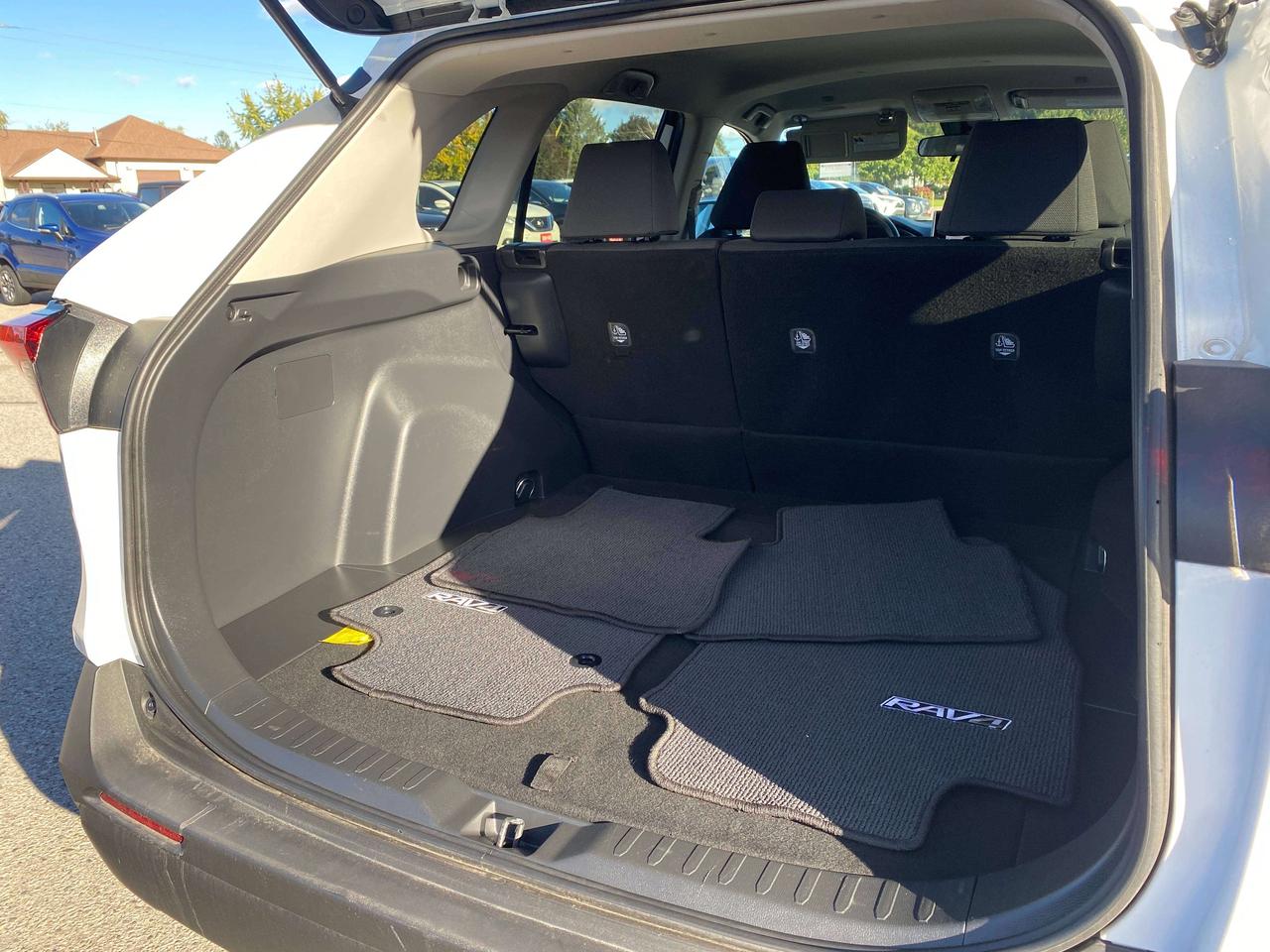 2024 Toyota RAV4 LE, AWD, HEATED CLOTH SEATS! Photo
