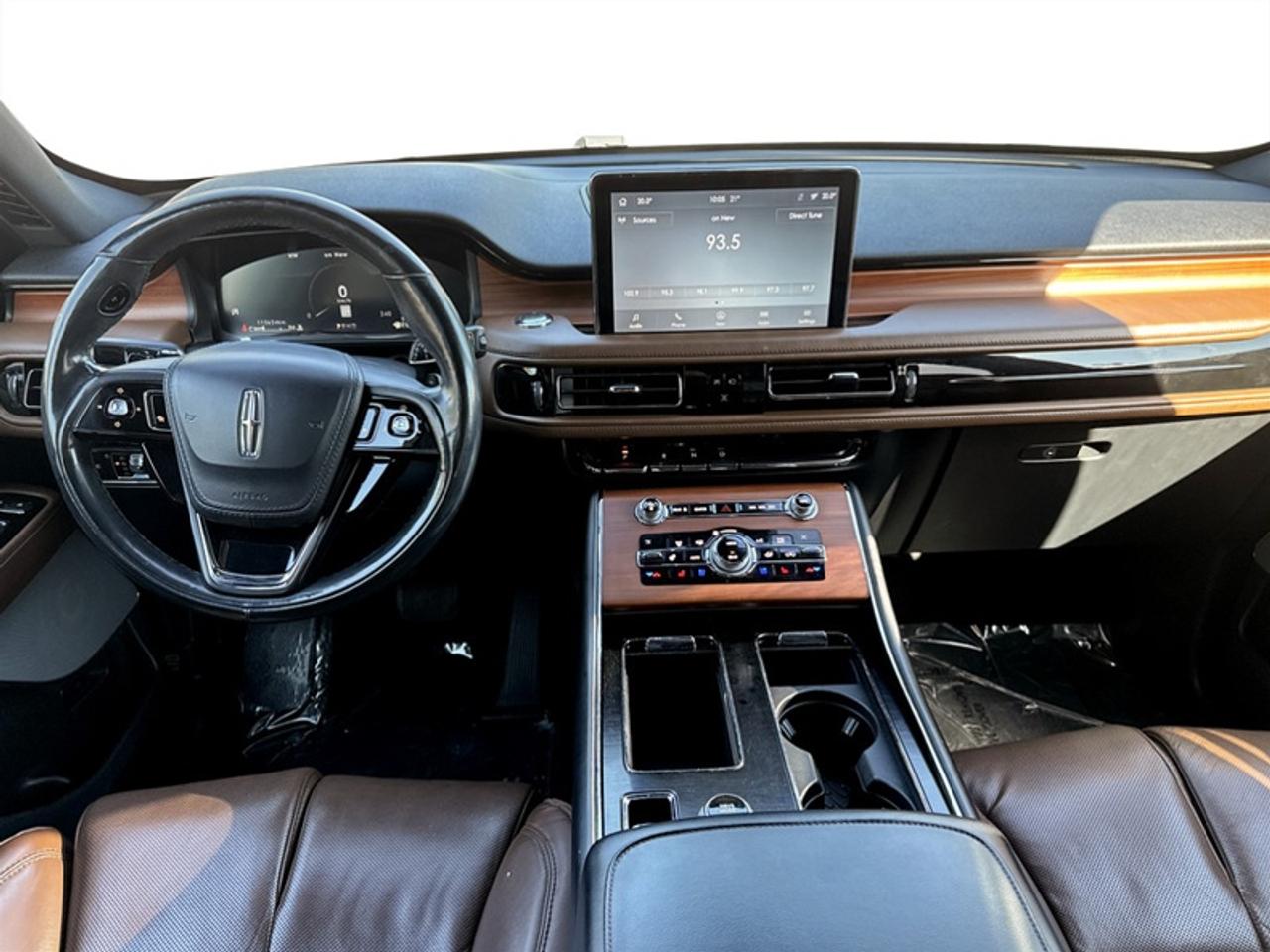 2020 Lincoln Aviator Reserve w/Illumination Package  *CLEAN CARFAX* Photo