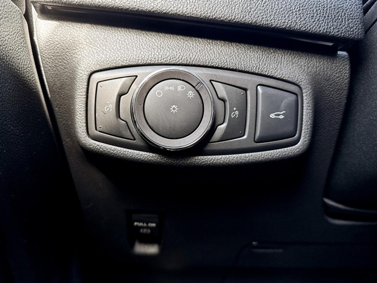 2017 Lincoln MKC Select w/Plus Package Photo