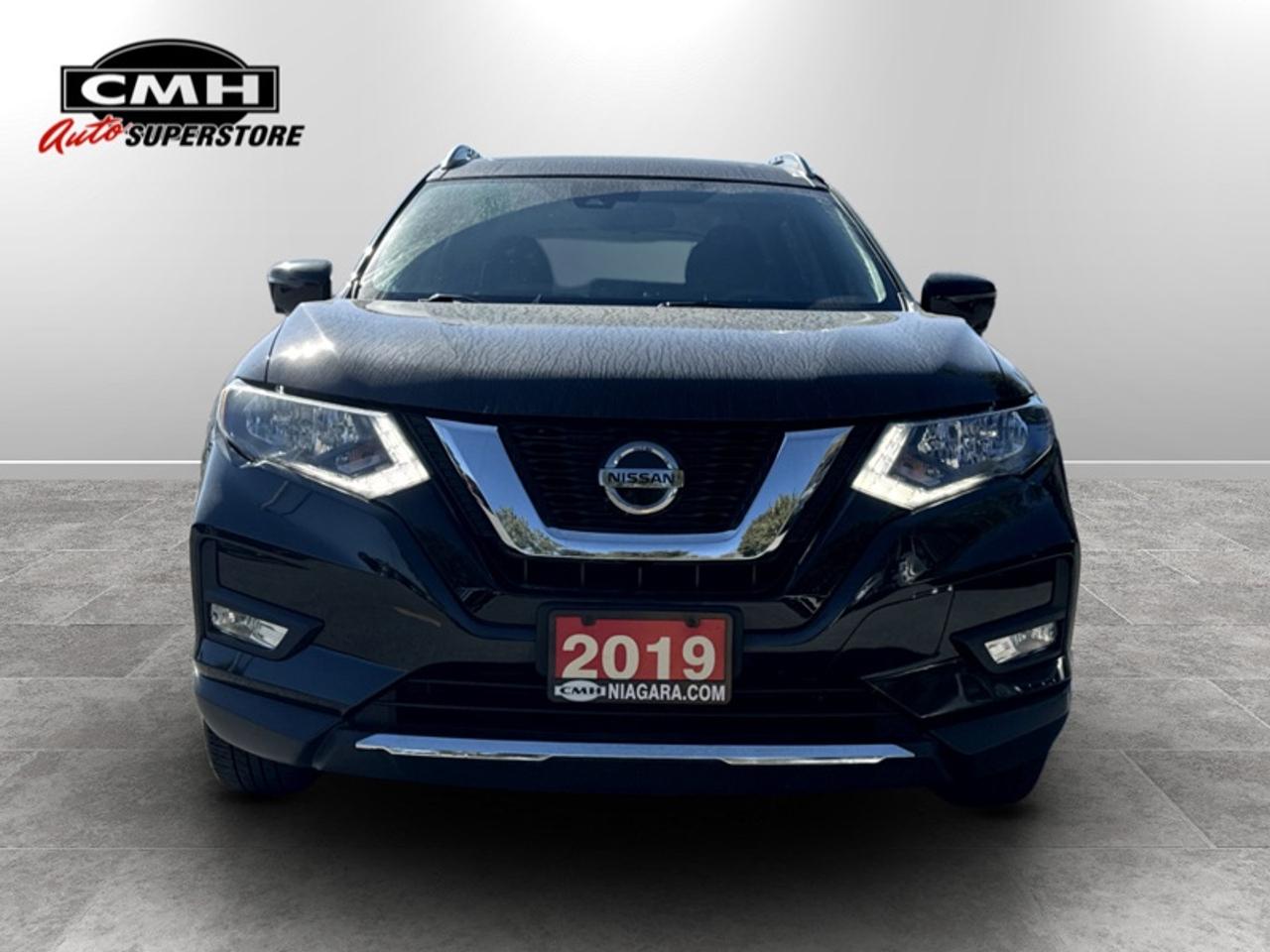 2019 Nissan Rogue SV Premium Pkg  *LOW KM - CLEAN CARFAX* Photo