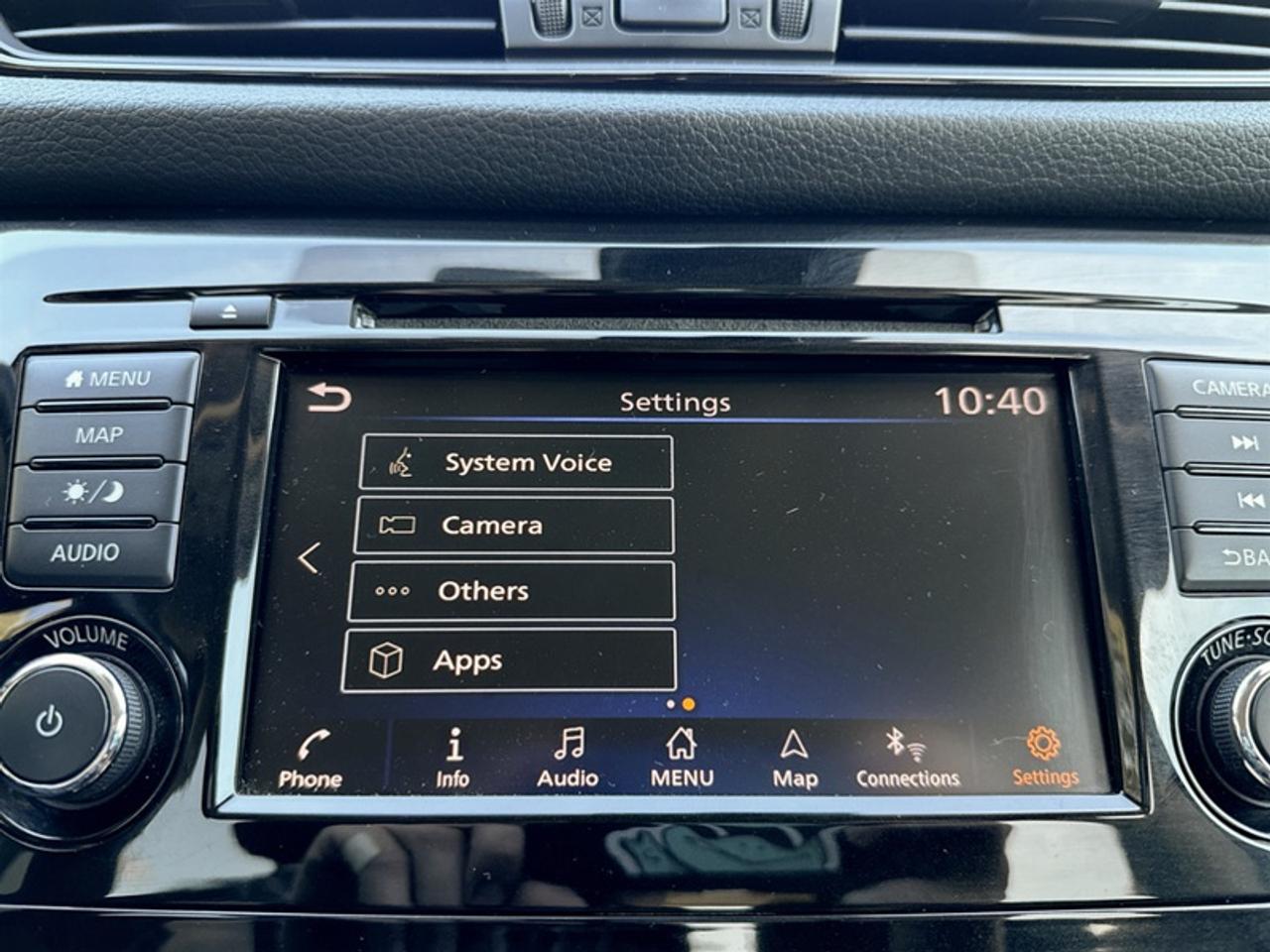 2019 Nissan Rogue SV Premium Pkg  *LOW KM - CLEAN CARFAX* Photo