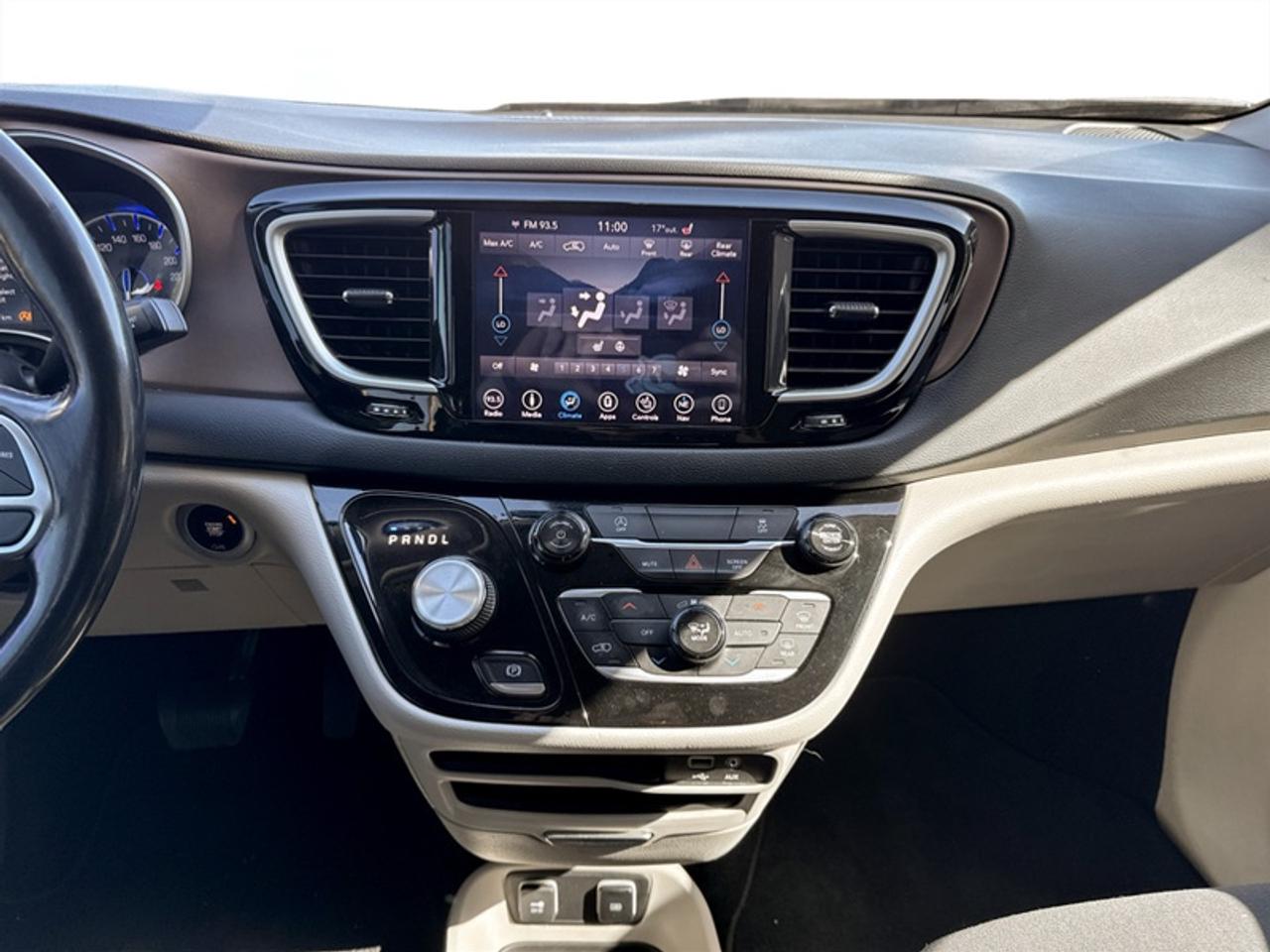 2019 Chrysler Pacifica Touring Plus w/DVD Pkg Photo