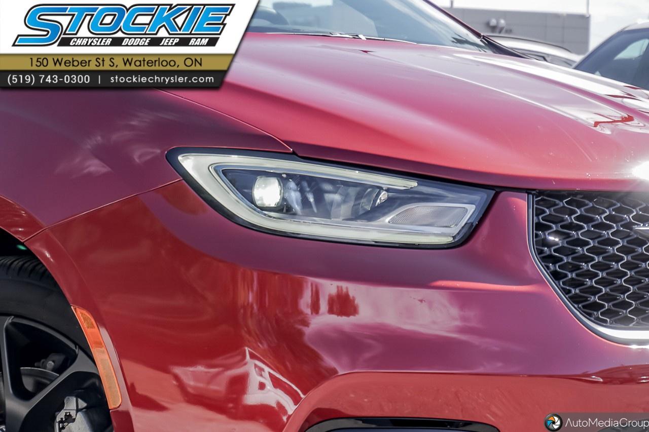 2026 Chrysler Pacifica Limited FWD Photo5