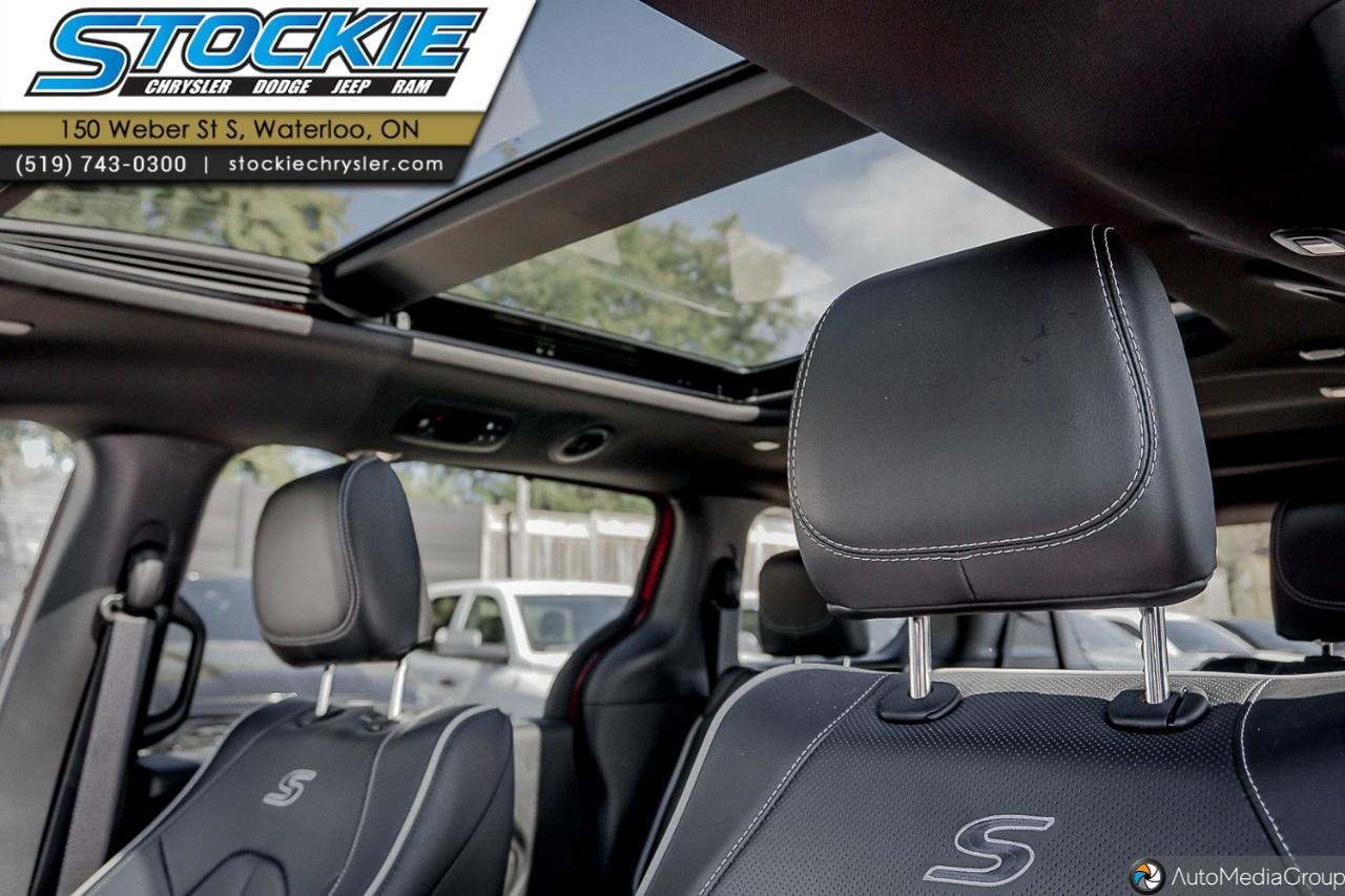 2026 Chrysler Pacifica Limited FWD Photo