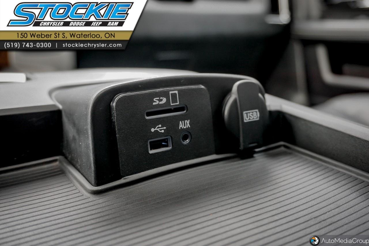 2016 RAM 2500 4WD Crew Cab 6.4 Ft Box Laramie Photo