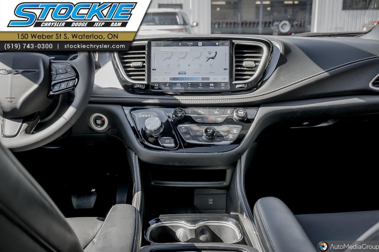 2026 Chrysler Pacifica Limited FWD Photo