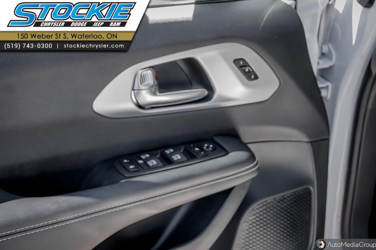 2026 Chrysler Pacifica Limited FWD Photo