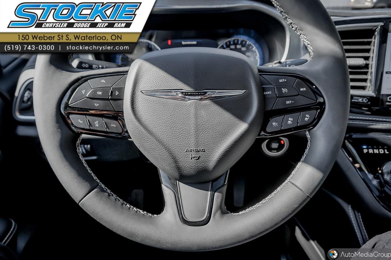 2026 Chrysler Pacifica Limited FWD Photo