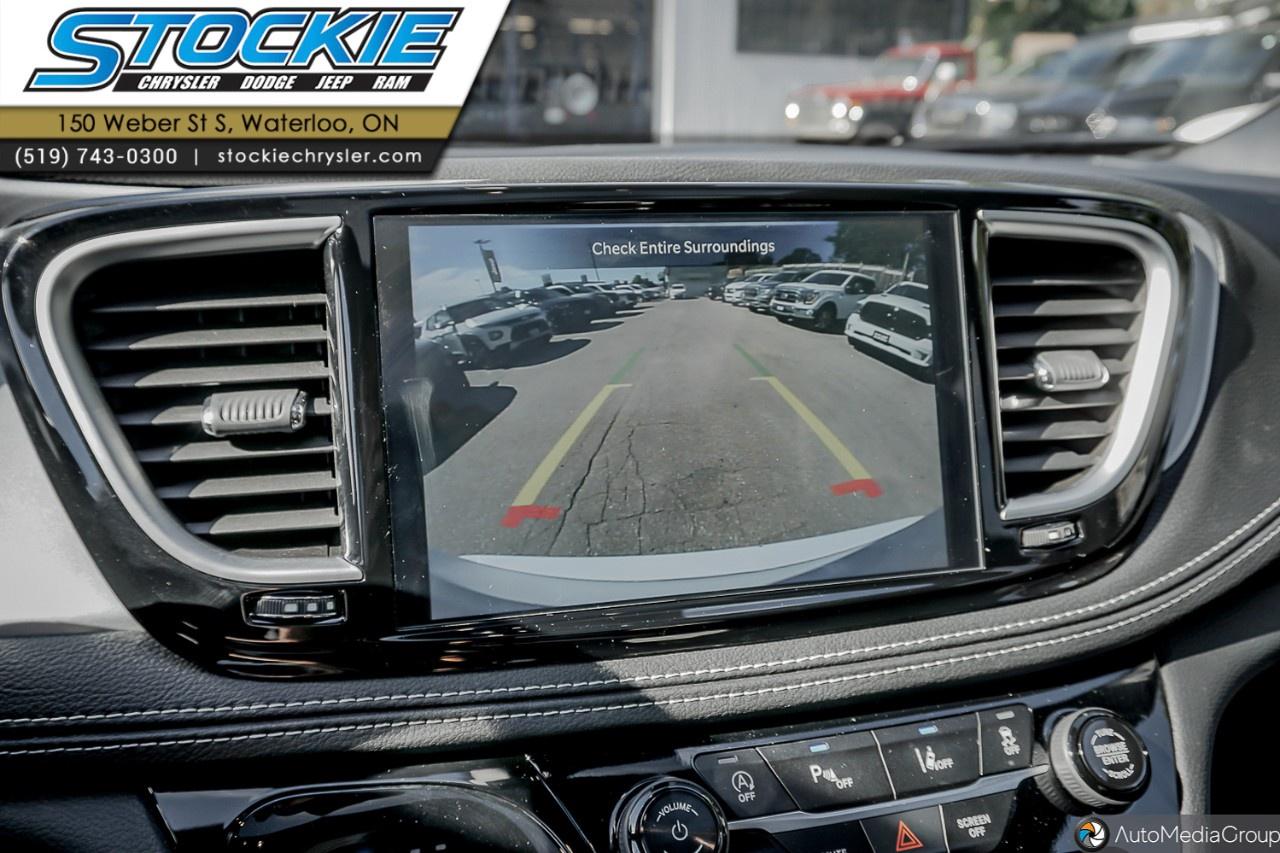 2026 Chrysler Pacifica Limited FWD Photo
