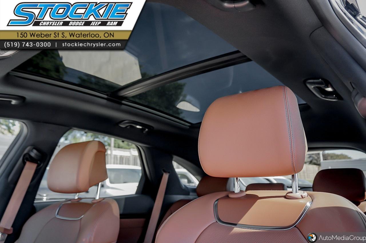 2025 Genesis GV70 2.5T Advanced Plus AWD Photo