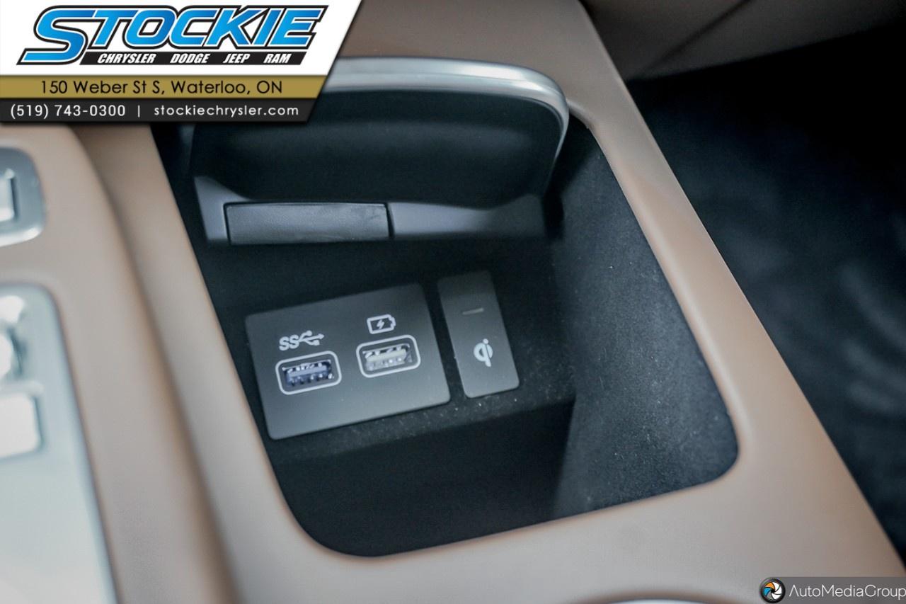 2025 Genesis GV70 2.5T Advanced Plus AWD Photo