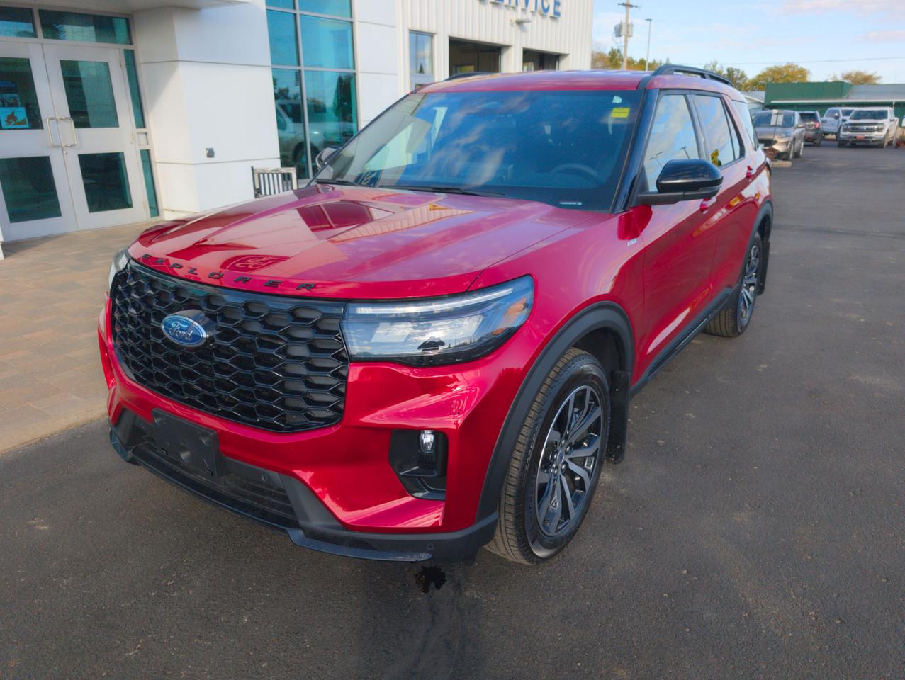 2026 Ford Explorer ST-Line Photo1