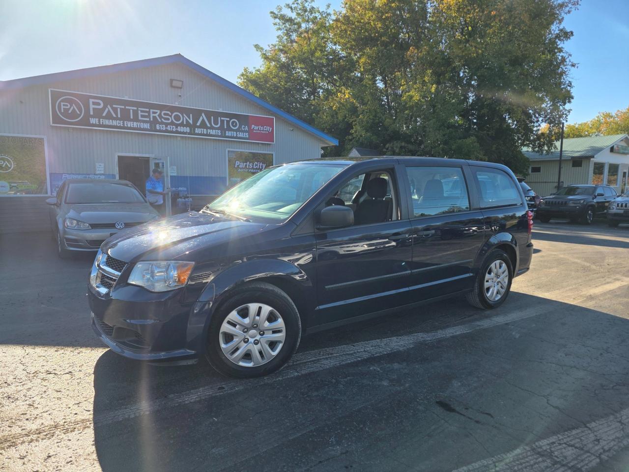 2017 Dodge Grand Caravan SE - Photo #1