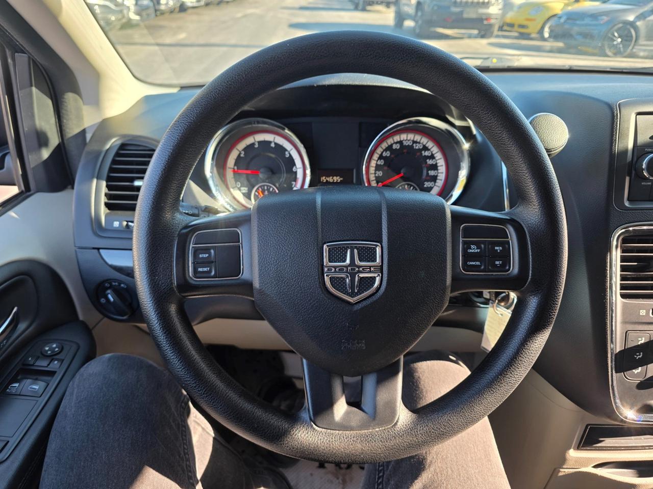 2017 Dodge Grand Caravan SE Photo