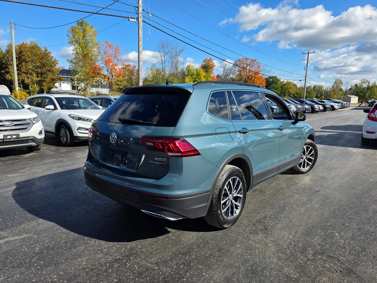2021 Volkswagen Tiguan SE 4MOTION Photo