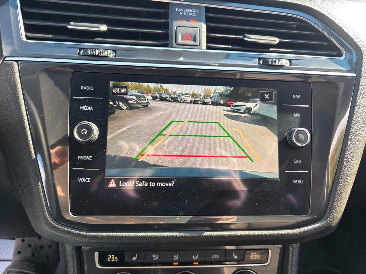 2021 Volkswagen Tiguan SE 4MOTION Photo