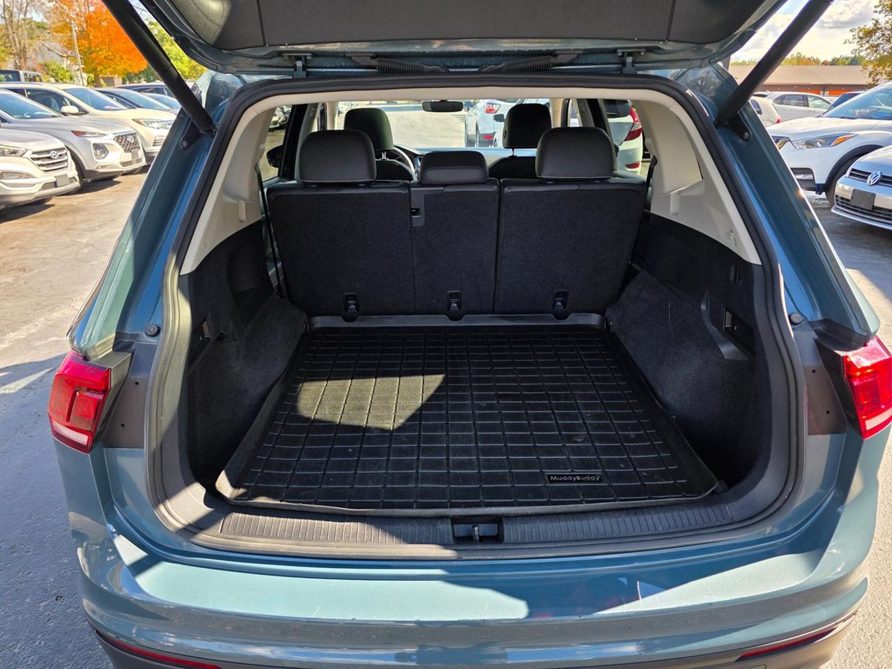 2021 Volkswagen Tiguan SE 4MOTION Photo